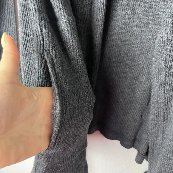 Velvet by Graham & Spencer Cardigan Womens Medium Open Front Pockets Sweater​ - Picture 2 of 7